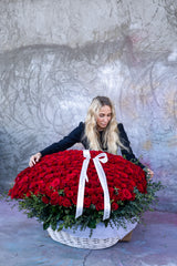 NO.77 -  300 RED ROSES - order in Flower Shop N5 LA