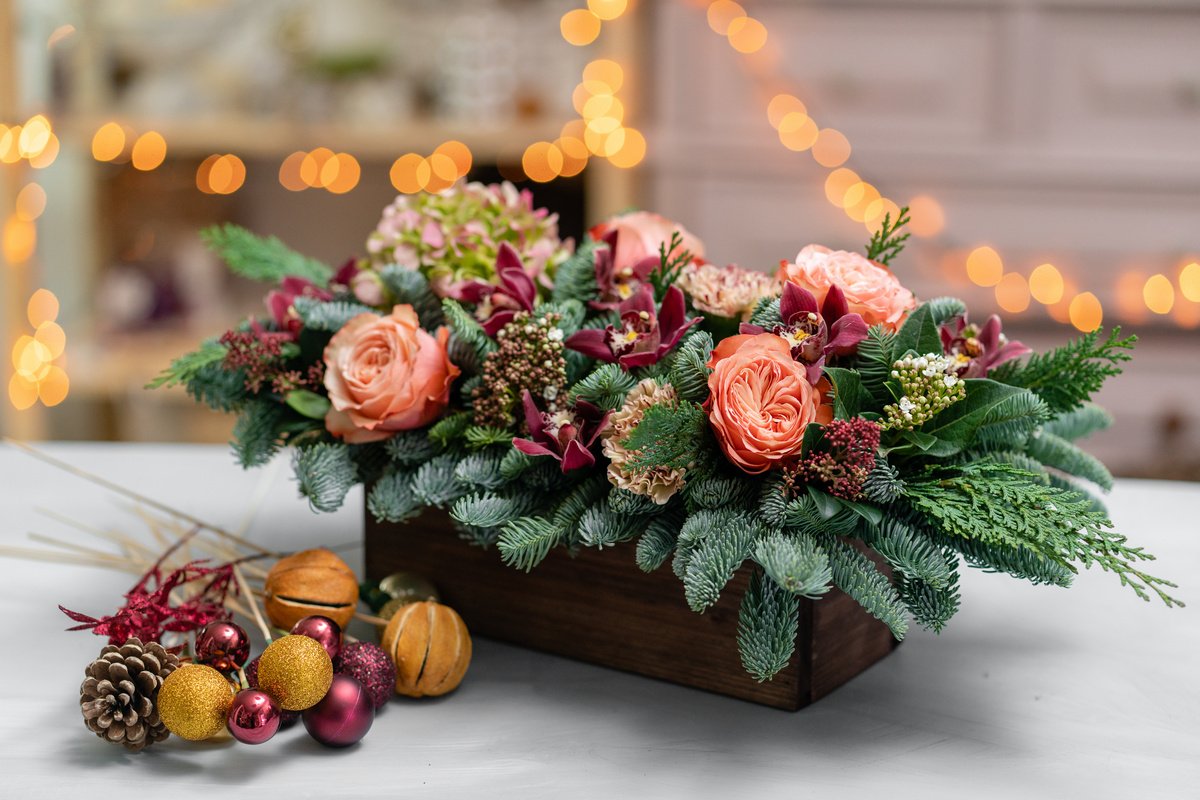 Christmas Flower Arrangements from Top Rated LA Florist Floral N5