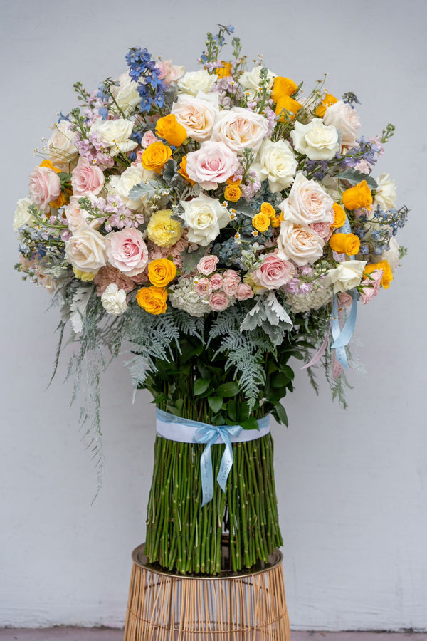 NO. 874 - Giant Spring Bouquet