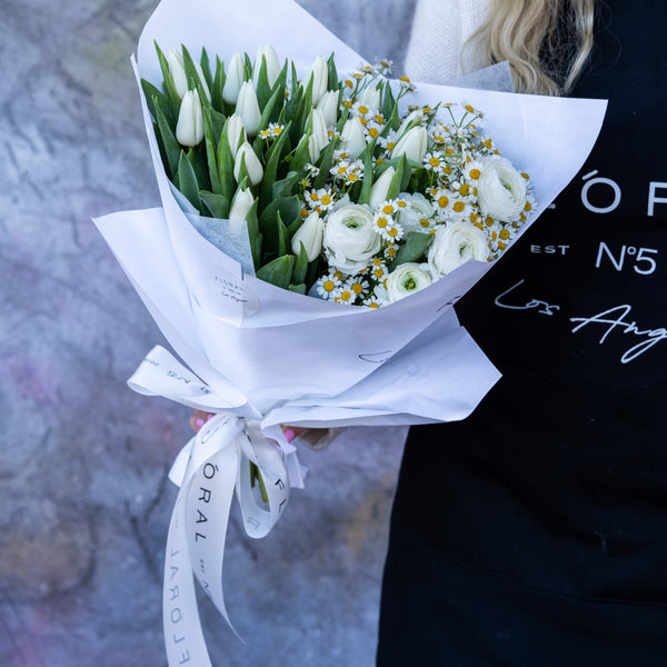 mamoco！BEAQUE MEDI CHOUPRO Dreamy Meadow from The Bouqs Co. | SendFlowers.io