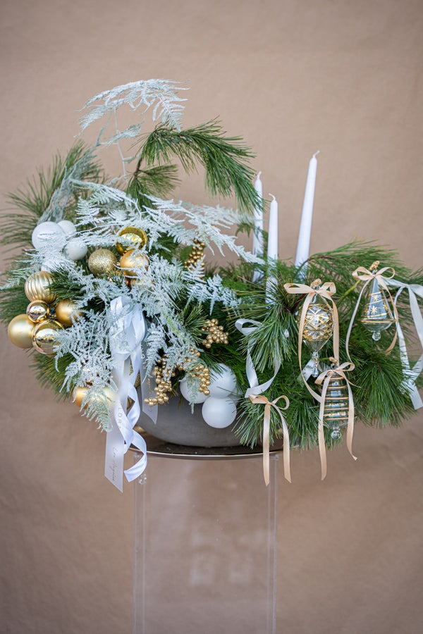 NO. 245 - GOLDEN AND WHITE CHRISTMAS ARRANGEMENT