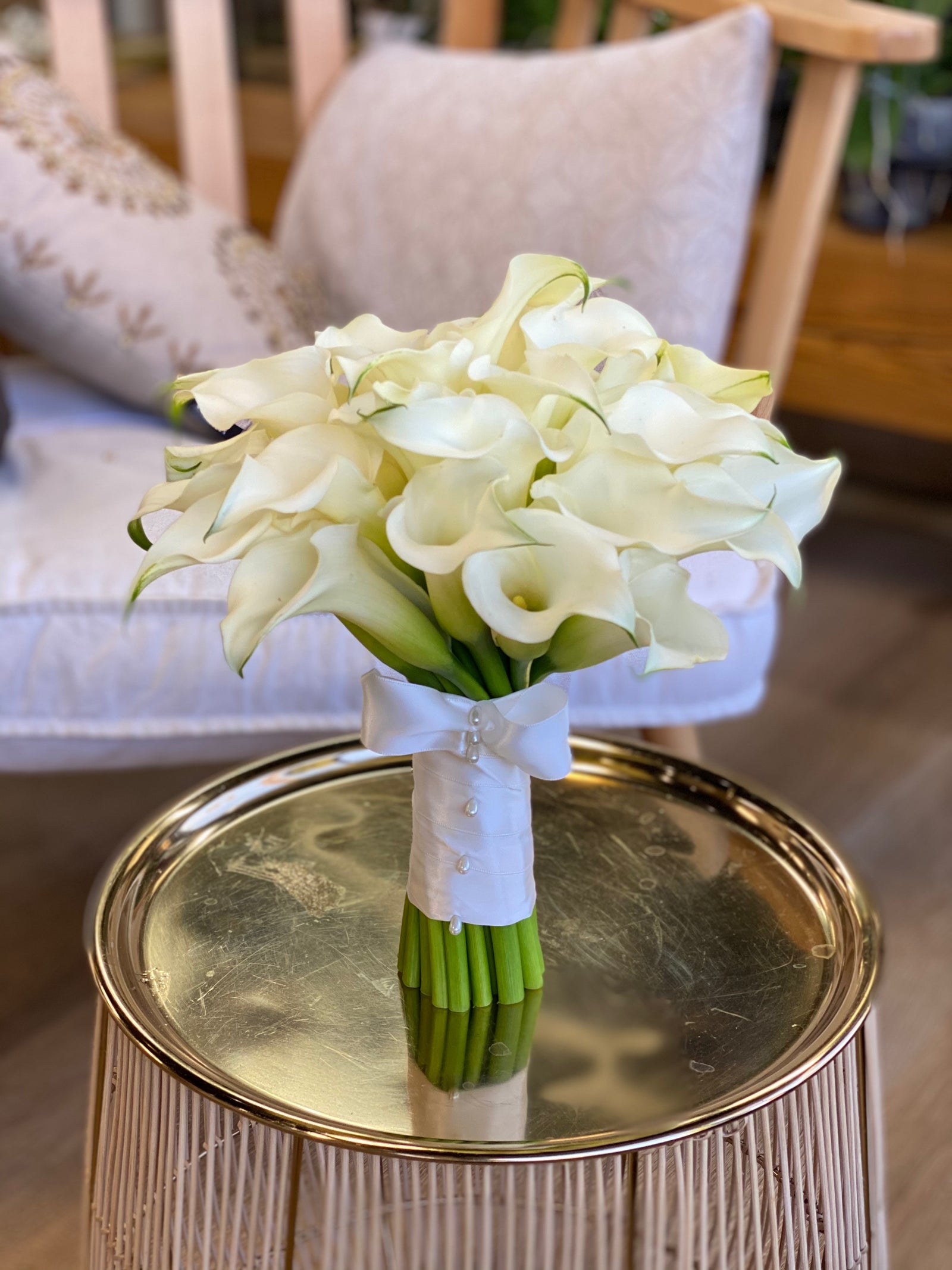 white cala lily Artificial White Calla Lily Cascade Wedding Flower Bouquets