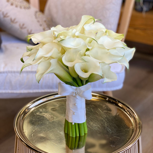 calla lily white rose bouquet Artificial White Calla Lily Cascade Wedding Flower Bouquets