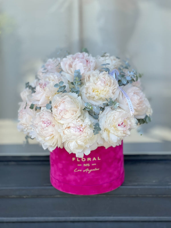 NO.94 - Luxury Peonies Box [MD] - order in Flower Shop N5 LA