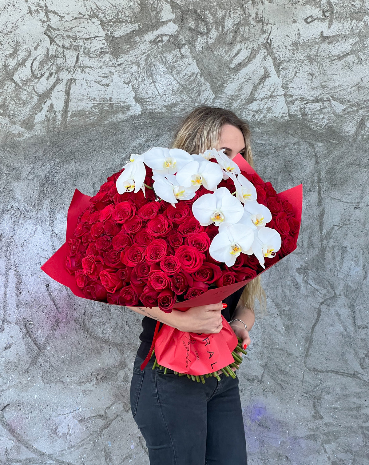 Rose delivery online