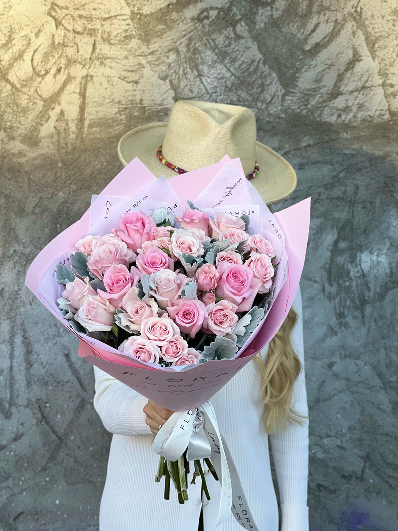 NO.153 - Pink Dreams MD - order in Flower Shop N5 LA