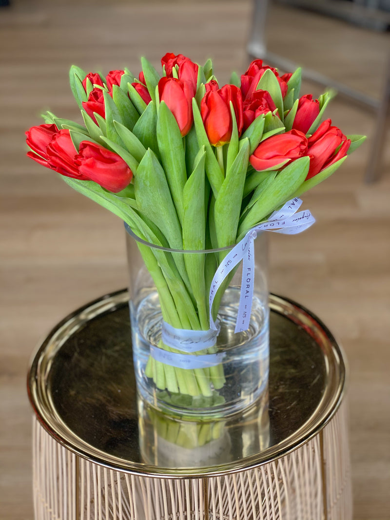 Red Tulips V - order in Flower Shop N5 LA