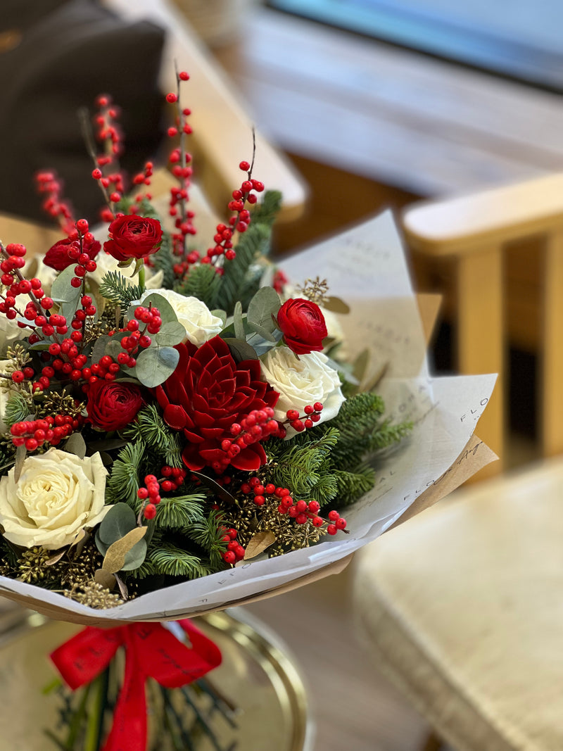 NO.25 - CHRISTMAS BOUQUET - order in Flower Shop N5 LA