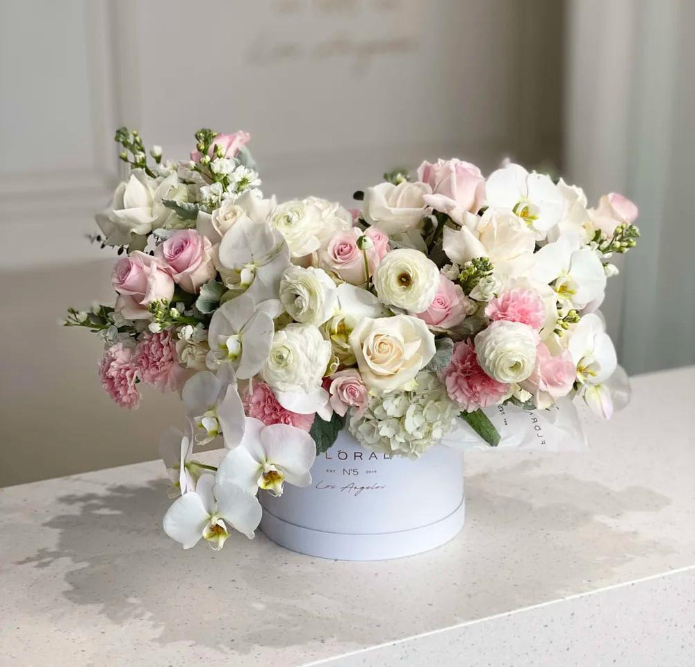 Luxury Flowers, Luxury Flower Bouquet in Studio City, Los Angeles